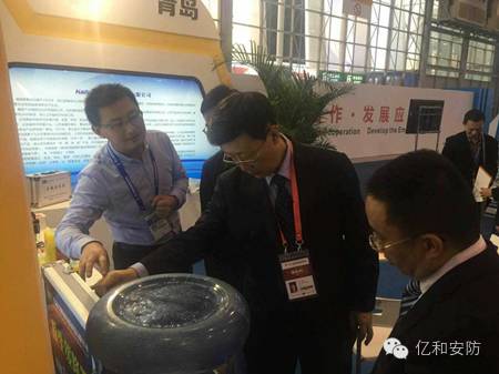 �Ĵ�ʡüɽ��ί����ӛ�����L�_�������Ҷ����W�R������չλ������˾��(y��ng)���ԾȮa(ch��n)Ʒ�dȤ���