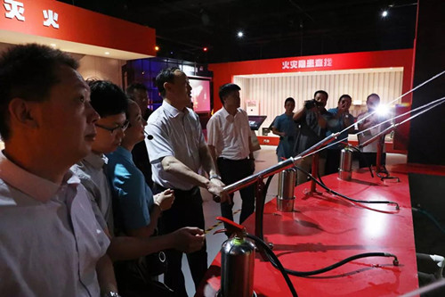 ������ȫģ�M