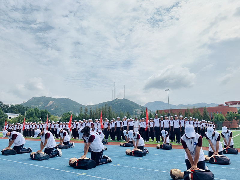 ���u��ʮ�����ں�����Ӗ�v��ָ�����M���ķΏ��KӖ��