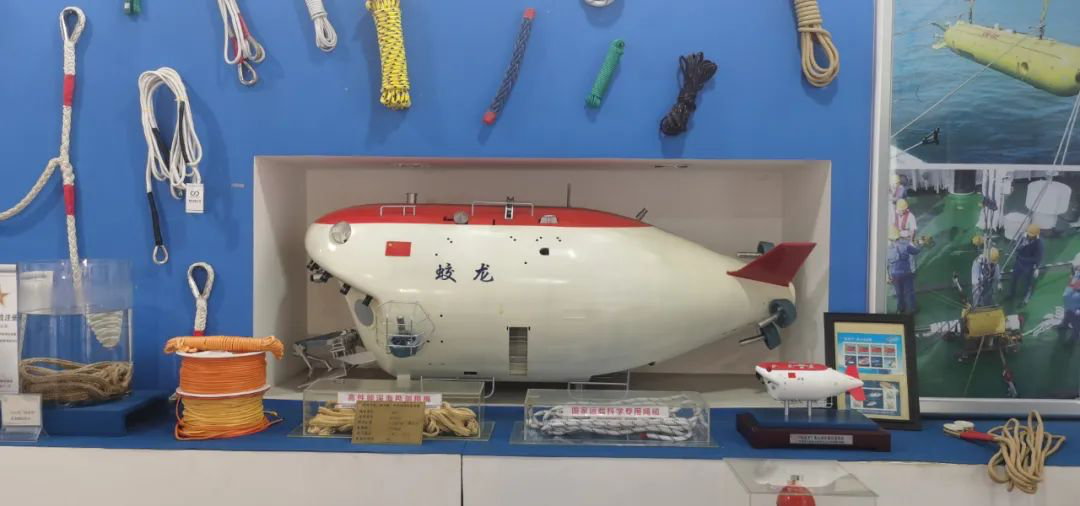 ����?zh��)��K�|