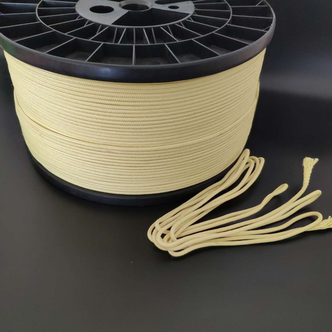 ��|����K