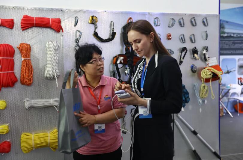 ���u�����ż��F(tu��n)